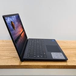 Notebook Dell Inspiron 3520 Core i5 1235u 8Gb 512gb 15.6 Pulgadas Win 11 Home