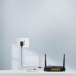 Mini UPS APC connect 12 V blanco CP12036LI