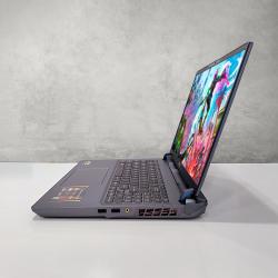 Notebook MSI Vector RYZEN 9 8940HX 16Gb DDR5 1tb RTX 5070 ti 12gb GDDR7 16 Pulga