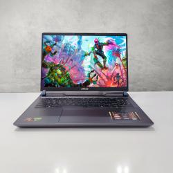 Notebook MSI Vector RYZEN 9 8940HX 32Gb DDR5 1tb RTX 5070 ti 12gb GDDR7 16 Pulga