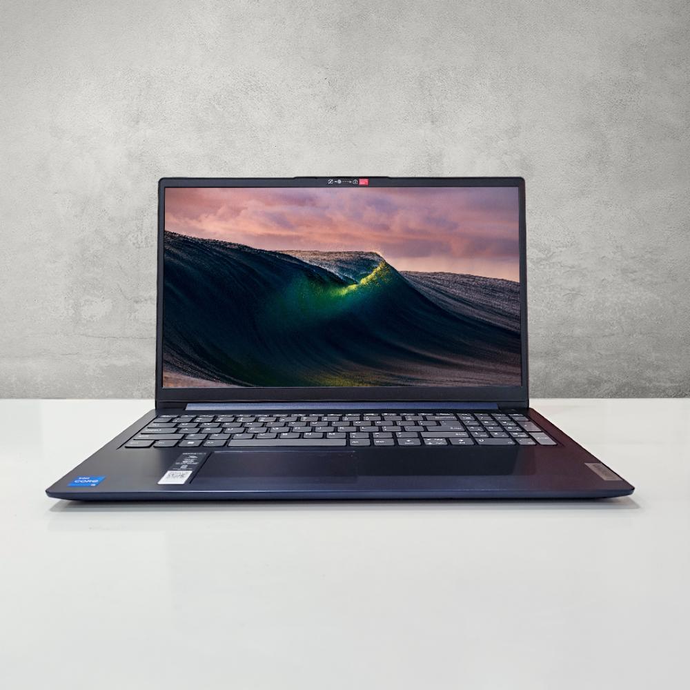 Notebook Lenovo IdeaPad 1i Core I5 1235u 12Gb 512Gb 15.6 Pulgadas Tactil Win 11 