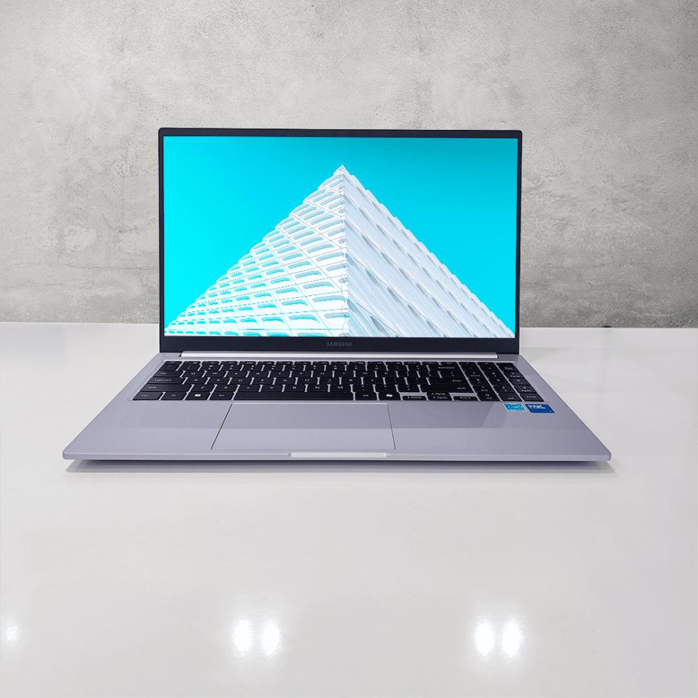 Notebook SAMSUNG Galaxy Book 4 Intel i7 150u 16gb 1Tb ssd