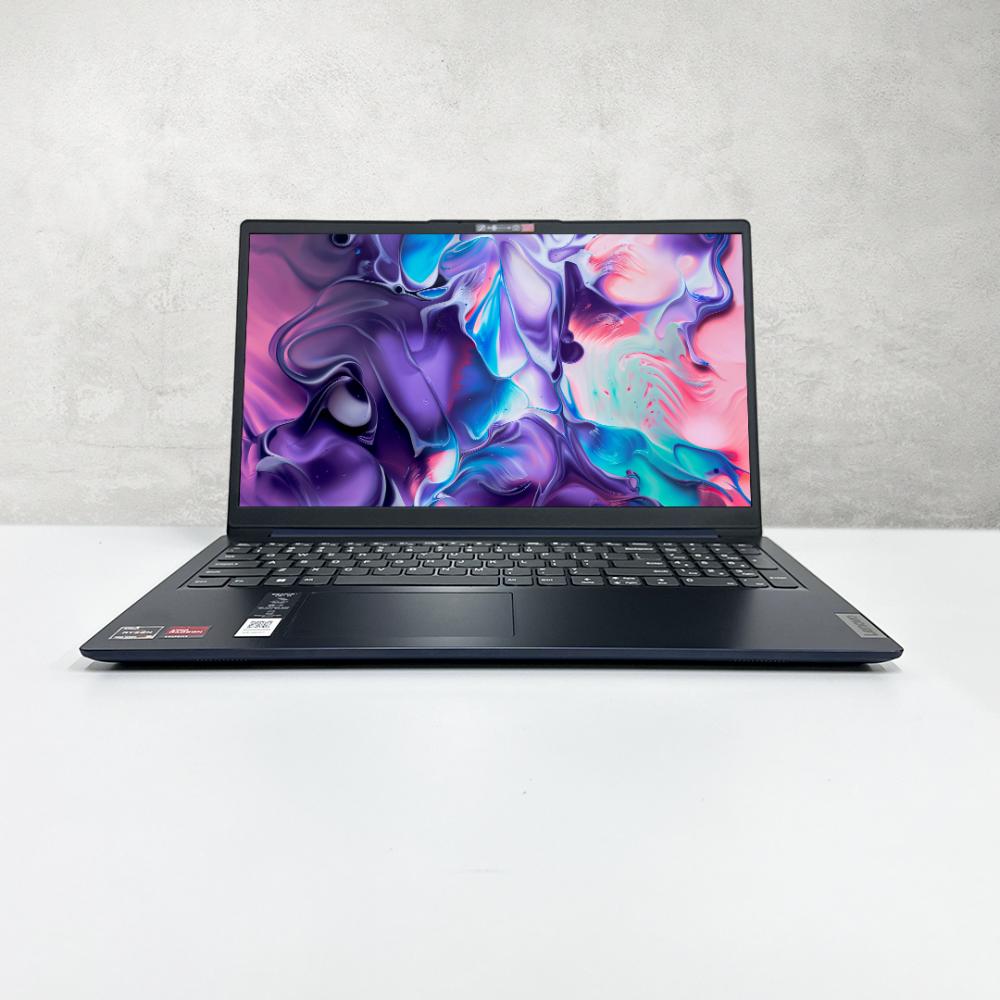 Notebook Lenovo Ideapad 1 15AMN7 Ryzen 5 7520u 8gb RAM 256gb Tactil