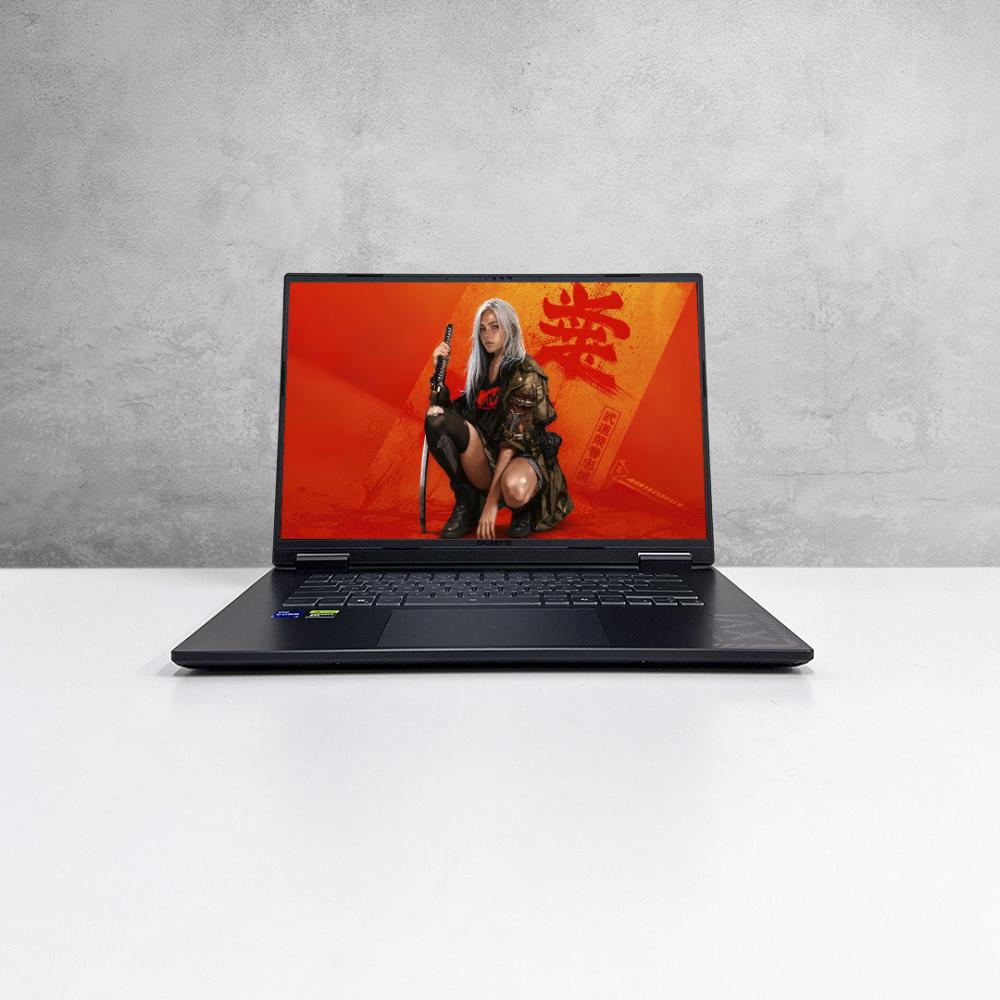 Notebook Gigabyte Gaming A16 Intel i7 13620H 32GB DDR5 1 TB WUXGA RTX 5060 8GB